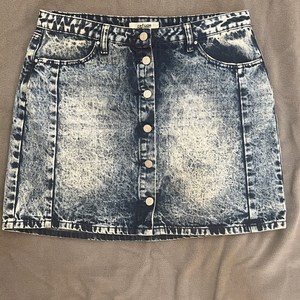 Button Down Refuge Jean Skirt Size L
